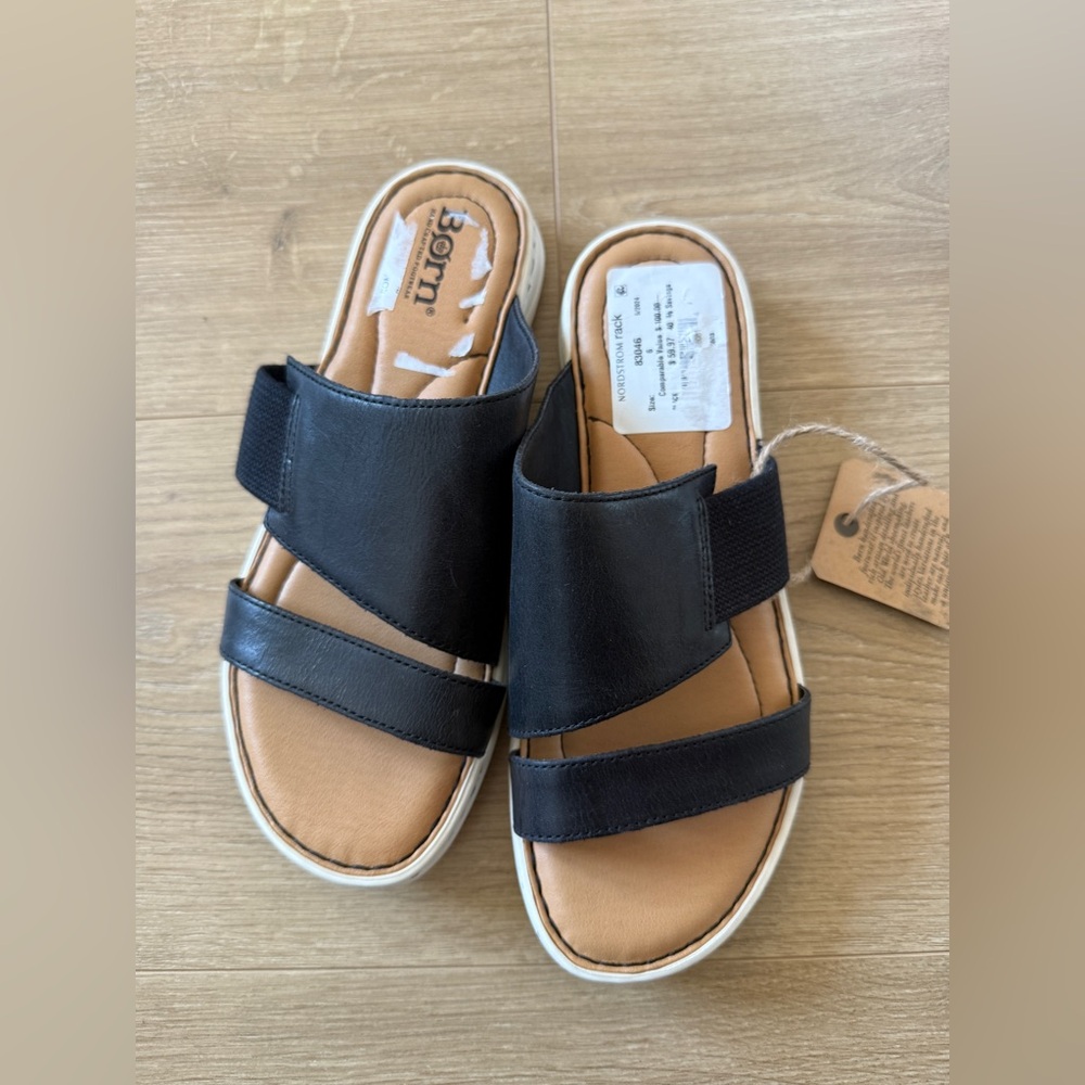 New Born Oceana leather slide sandal black Sz 6